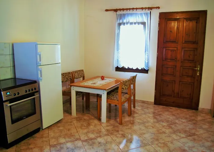 Ktima Elia 스칼라소티로스